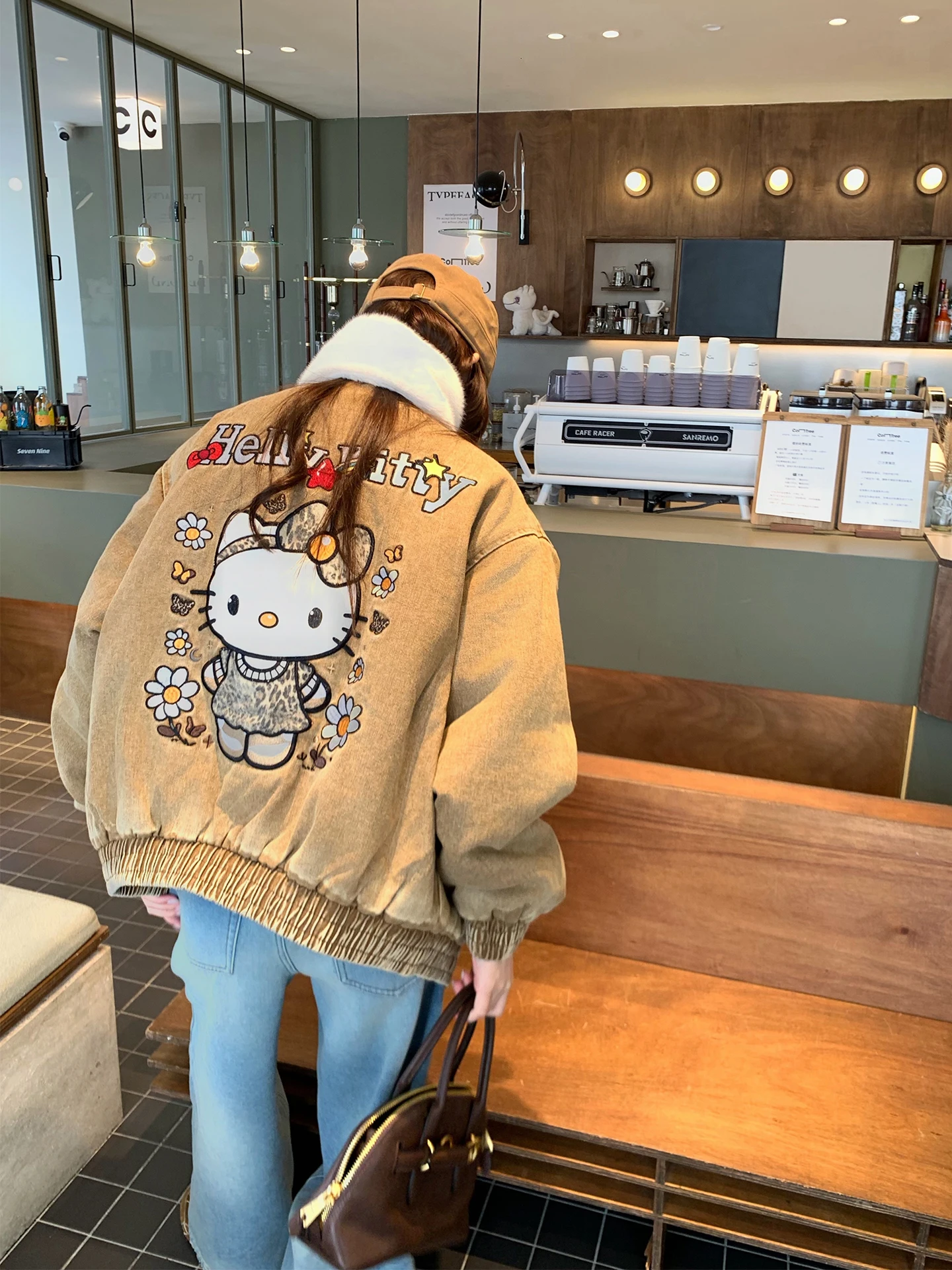 Женская свободная модная кофта Xueke Water Waed с леопардовым принтом, хлопковая, осенне-зимняя верхняя одежда
Женская свободная модная кофта Xueke Water Waed с леопардовым принтом, хлопковая, осенне-зимняя верхняя одежда