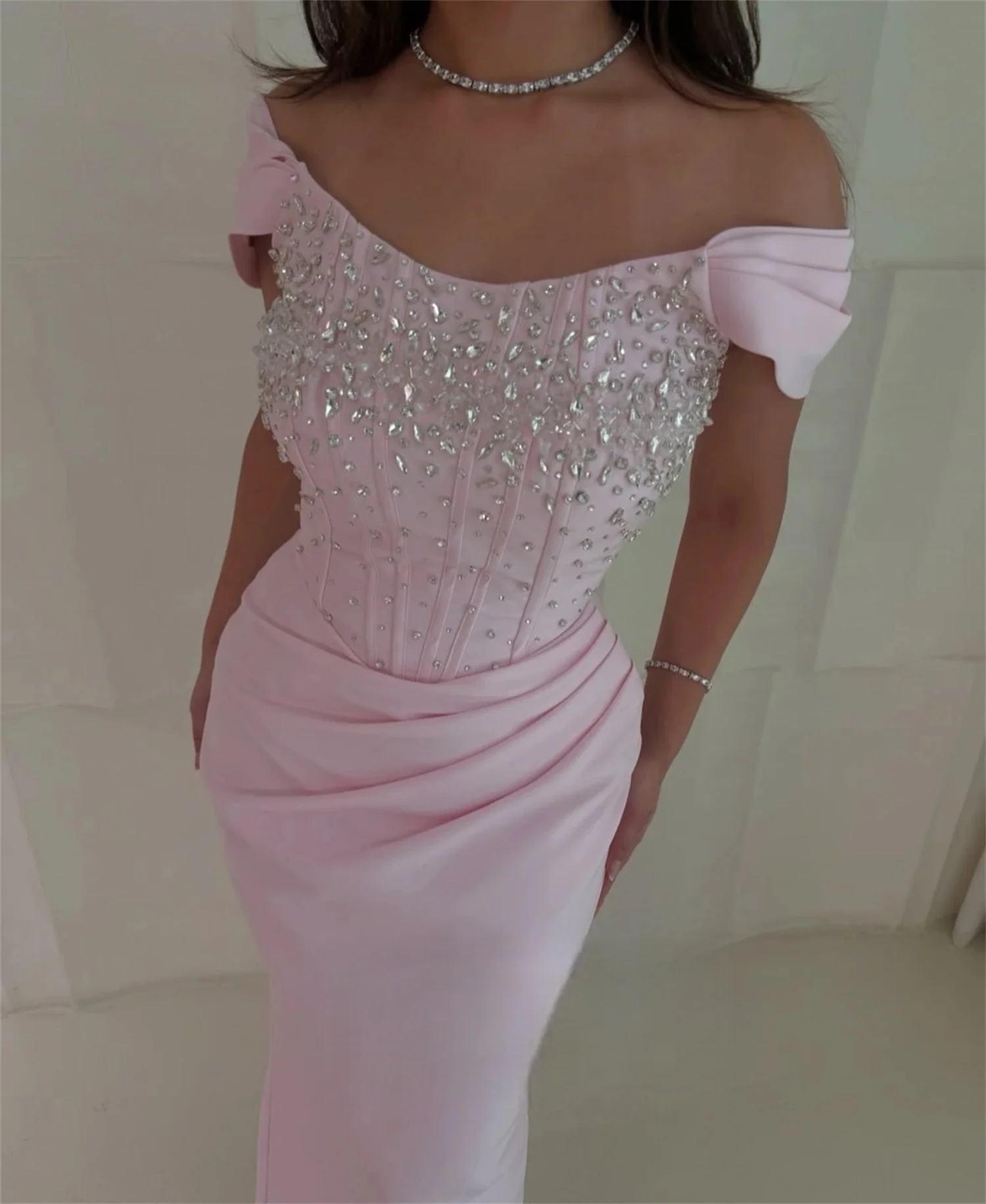 Pink Beaded Formal Long Bespoke Occasion Gown Evening Dresses Prom Pastrol Unisex Jersey Retro Dubai Saudi Arabic Customized
Pink Beaded Formal Long Bespoke Occasion Gown Evening Dresses Prom Pastrol Unisex Jersey Retro Dubai Saudi Arabic Customized