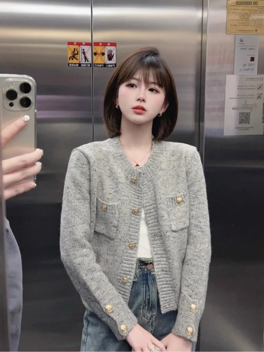 Early Spring Autumn 2025 New Women's Knitted Open Cardigan ey Best Selling Sweater Small Size Fraance Sle ort Jaet Top
Early Spring Autumn 2025 New Women's Knitted Open Cardigan ey Best Selling Sweater Small Size Fraance Sle ort Jaet Top