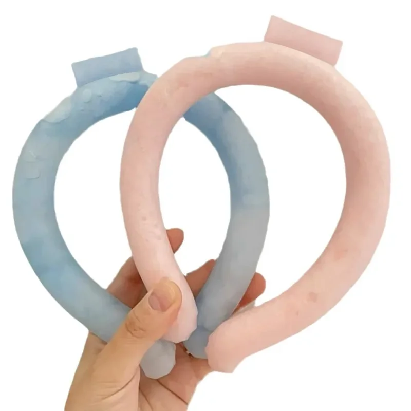 Portable Neck Cooling Ring Reusable Ice Neck Cooler Tube For Summer Heat Relief Lightweight Silicone Neck Wrap For Sports Work A
Portable Neck Cooling Ring Reusable Ice Neck Cooler Tube For Summer Heat Relief Lightweight Silicone Neck Wrap For Sports Work A