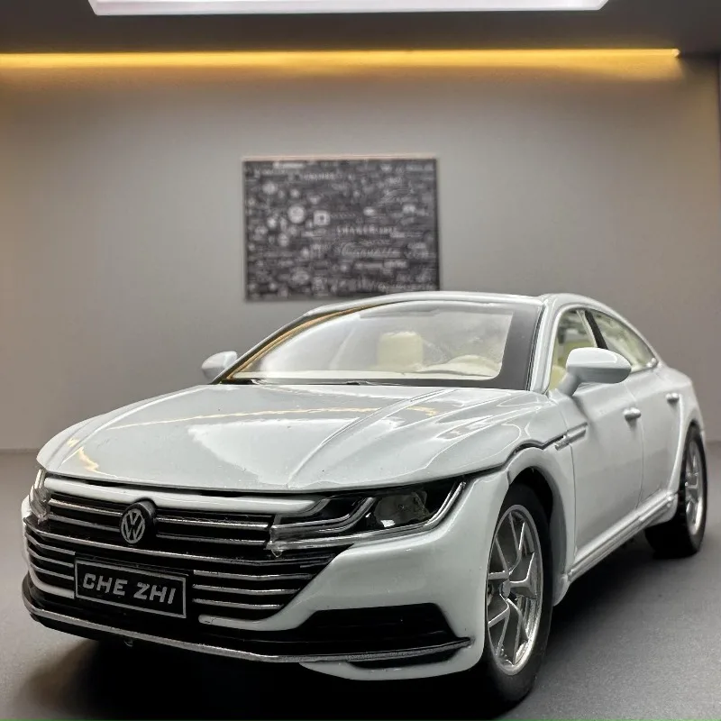 1:32 Scale Alloy Car Model 132CC Six Door Sound And Light Powered Returning Force Toy Car For Boys As A Decorative Ornament
1:32 Scale Alloy Car Model 132CC Six Door Sound And Light Powered Returning Force Toy Car For Boys As A Decorative Ornament