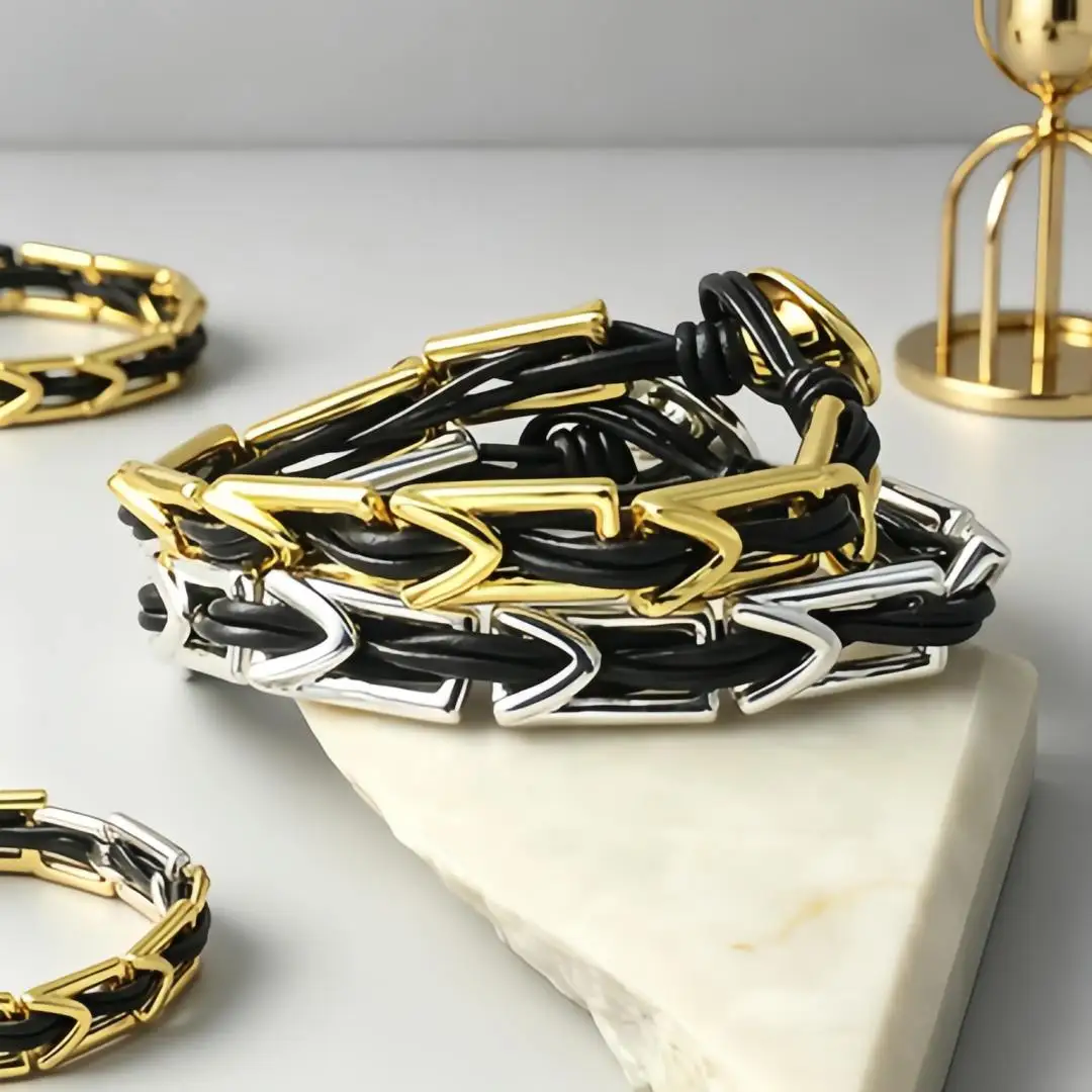 2026 Spring Hot Selling Fashion Gold Silver Geometric Leather Rope Bracelet Accessories Party Gifts
2026 Spring Hot Selling Fashion Gold Silver Geometric Leather Rope Bracelet Accessories Party Gifts