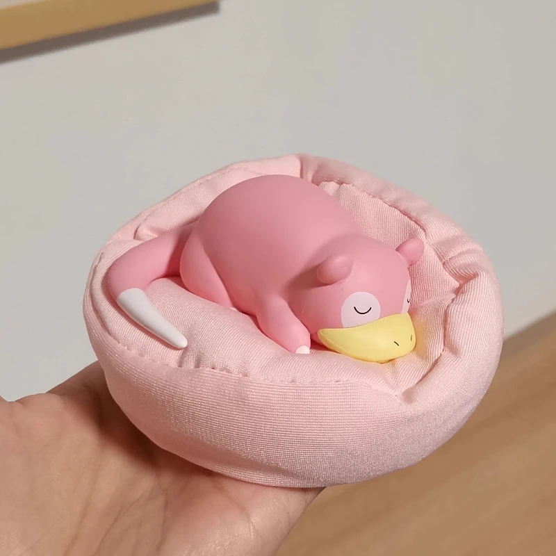 Authentic Pok é Mon Leisure Time Series Sleeping Position Pikachu Cartoon Cute Ornament Model Handmade Gift
Authentic Pok é Mon Leisure Time Series Sleeping Position Pikachu Cartoon Cute Ornament Model Handmade Gift