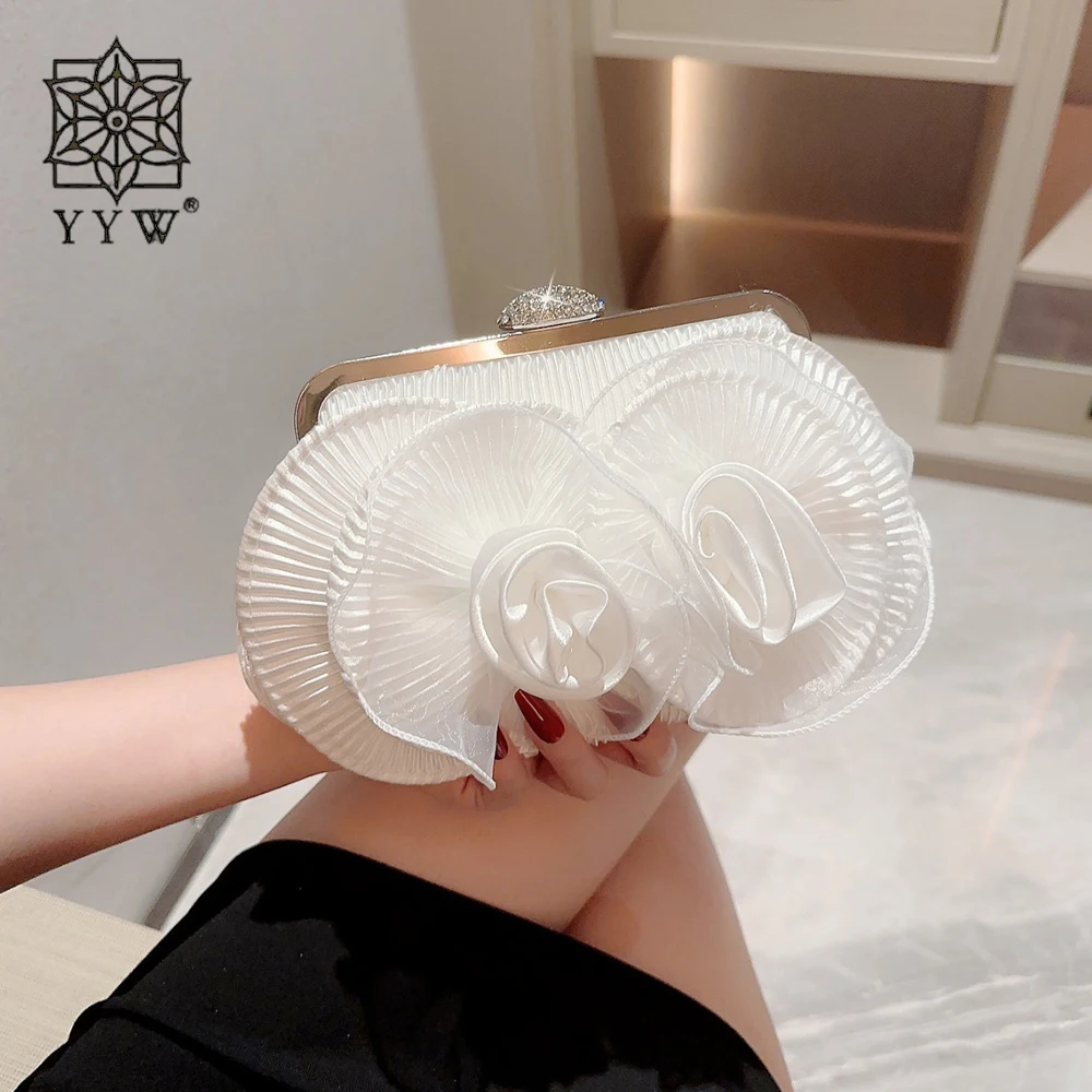 Fashion Handbag Fairy Banquet Bag White Evening Bags Wedding Party Purse Chain Shoulder Bag New Design Crossbody Bag gifts
Fashion Handbag Fairy Banquet Bag White Evening Bags Wedding Party Purse Chain Shoulder Bag New Design Crossbody Bag gifts