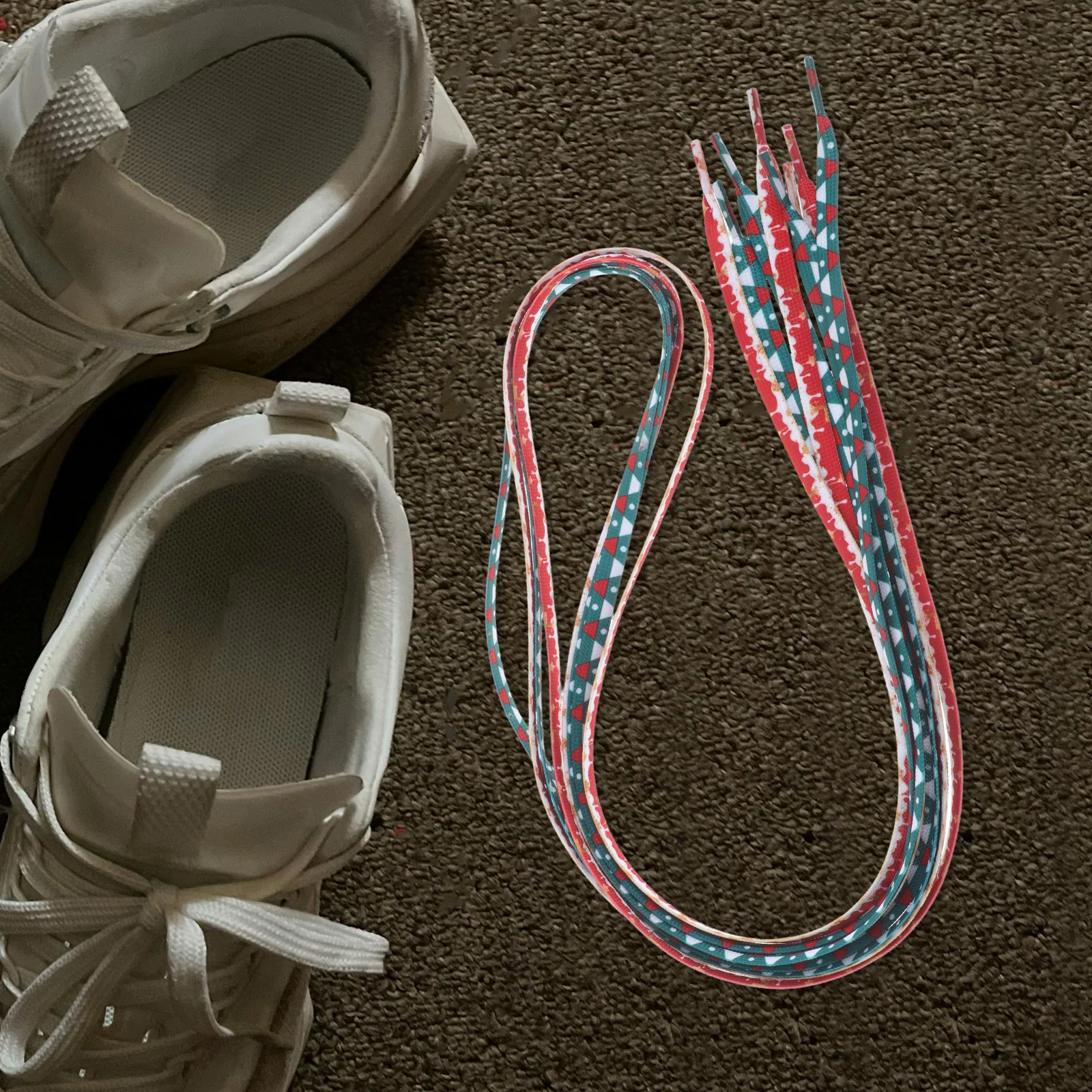 2 Pairs Christmas Shoelaces Flat Multi-Functional Replacement Laces For Sneakers Sports Shoes Canvas Shoes Durable Polyester
2 Pairs Christmas Shoelaces Flat Multi-Functional Replacement Laces For Sneakers Sports Shoes Canvas Shoes Durable Polyester