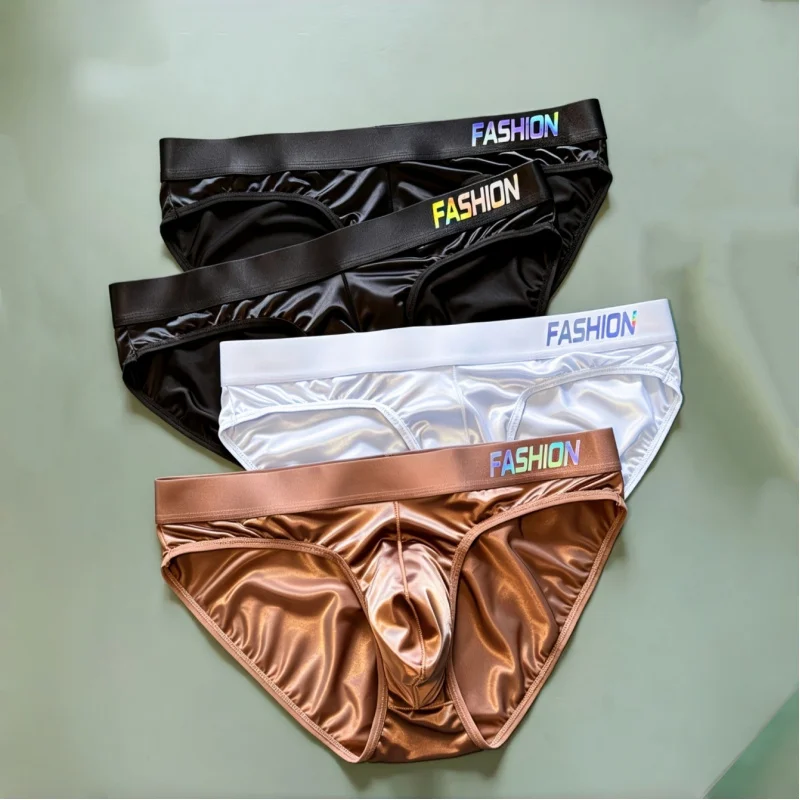 Men's Shiny Glossy Ice Silk Briefs Gradient Letter Wide Waistband Ultra Smooth Soft High Elastic Sexy Low Rise Male Underwear
Men's Shiny Glossy Ice Silk Briefs Gradient Letter Wide Waistband Ultra Smooth Soft High Elastic Sexy Low Rise Male Underwear