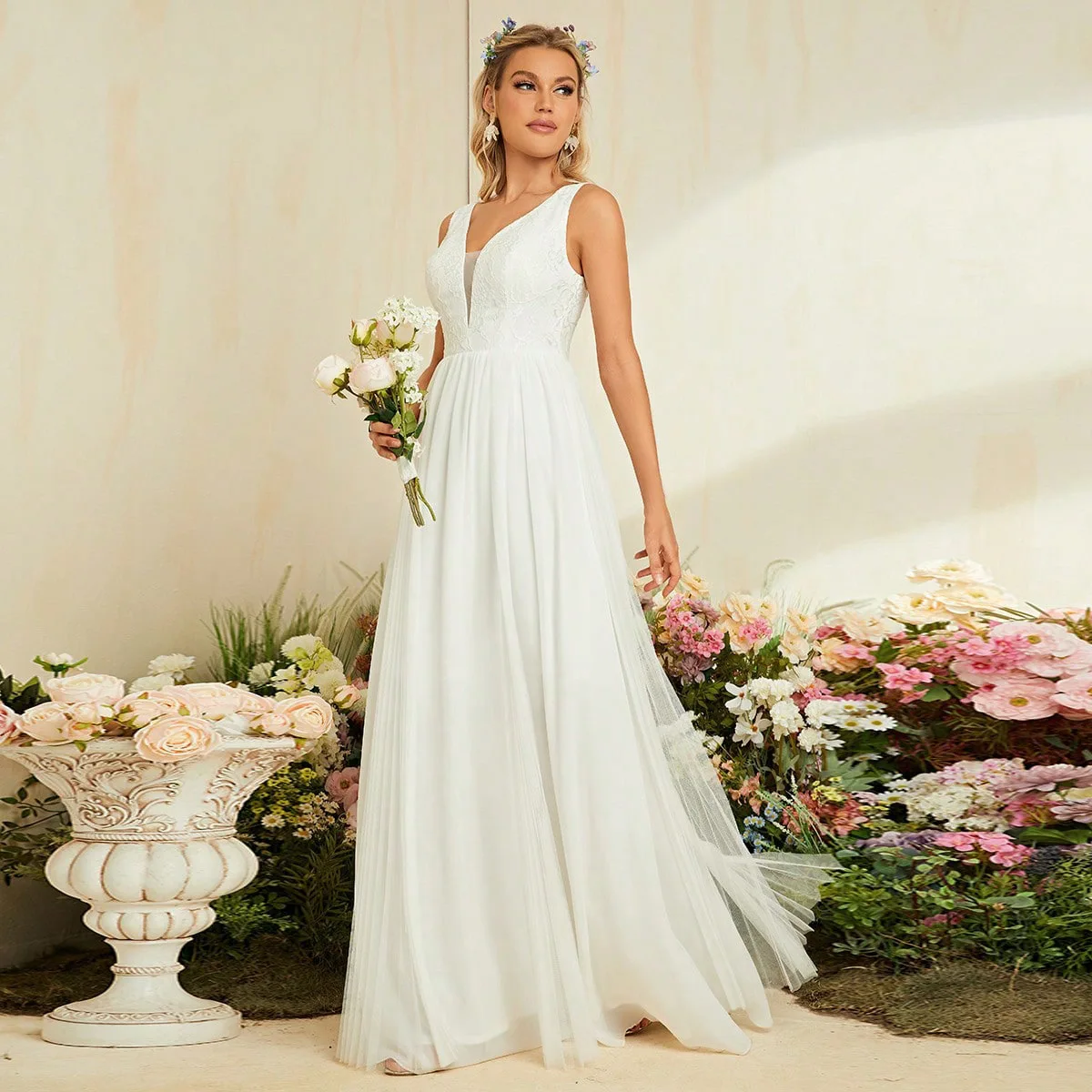V-Neck Lace Mesh White Bridal Chiffon Dress Evening Gown Prom Dress Party Dress Bridesmaid Dress For Wedding Party
V-Neck Lace Mesh White Bridal Chiffon Dress Evening Gown Prom Dress Party Dress Bridesmaid Dress For Wedding Party