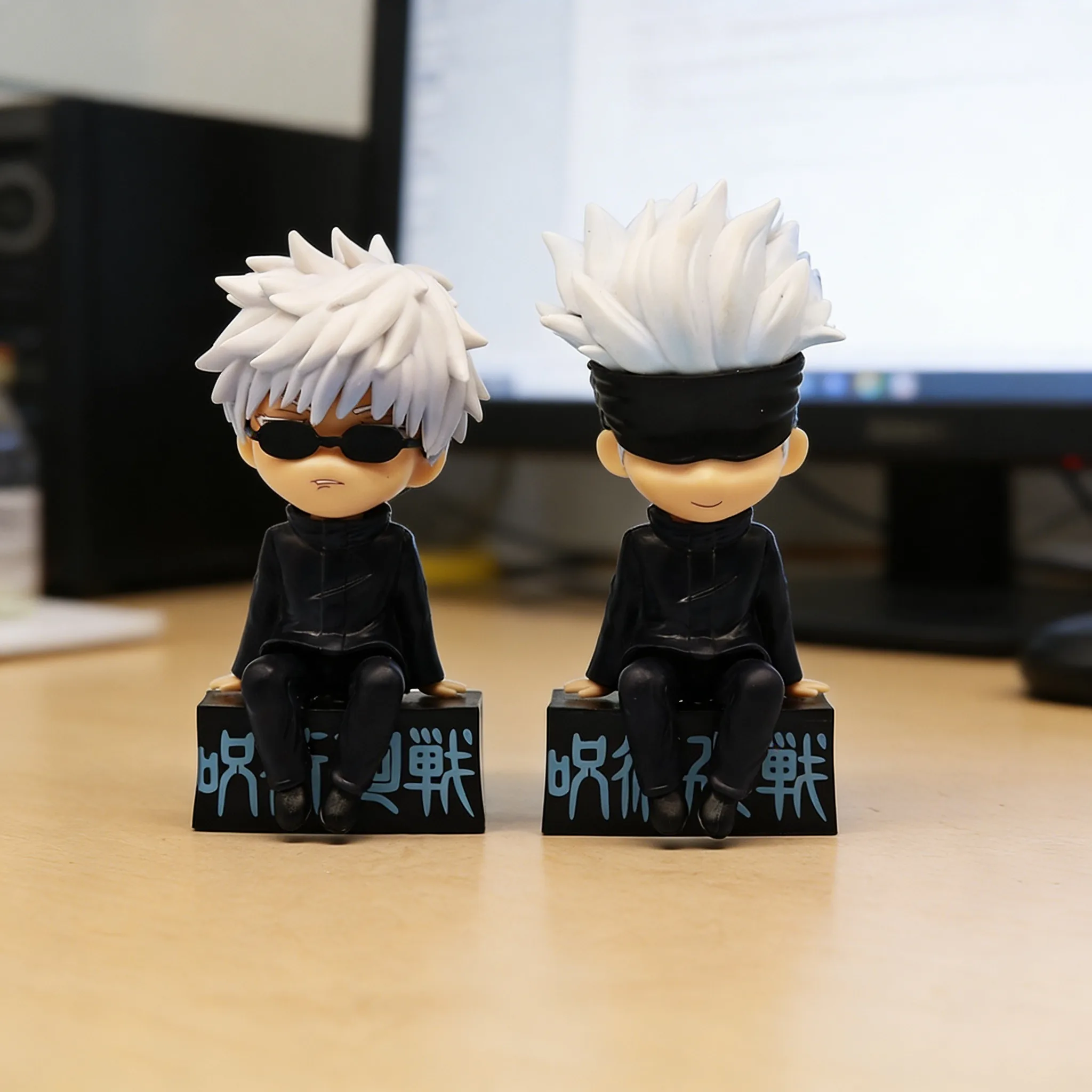 New Bandai Gojo Satoru Jujutsu Kaisen Q Version Figures - Itadori Yuji, Anime Merchandise Ornaments, Fan Collectibles, Room Deco
New Bandai Gojo Satoru Jujutsu Kaisen Q Version Figures - Itadori Yuji, Anime Merchandise Ornaments, Fan Collectibles, Room Deco