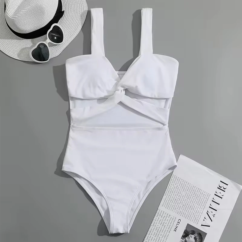 One Piece Bathing Suit Female Monokini Swimwear 2025 Sexy Solid Vacation Wear Hollow Out Swimming Suit New Resort Wear
One Piece Bathing Suit Female Monokini Swimwear 2025 Sexy Solid Vacation Wear Hollow Out Swimming Suit New Resort Wear