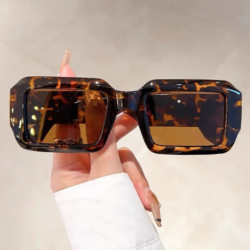 New Arrival Vintage Square Sunglasses Women Men Rectangle Sun Glasses Female Eyewear Oculos De Sol for Male Female Eyeglasses
New Arrival Vintage Square Sunglasses Women Men Rectangle Sun Glasses Female Eyewear Oculos De Sol for Male Female Eyeglasses