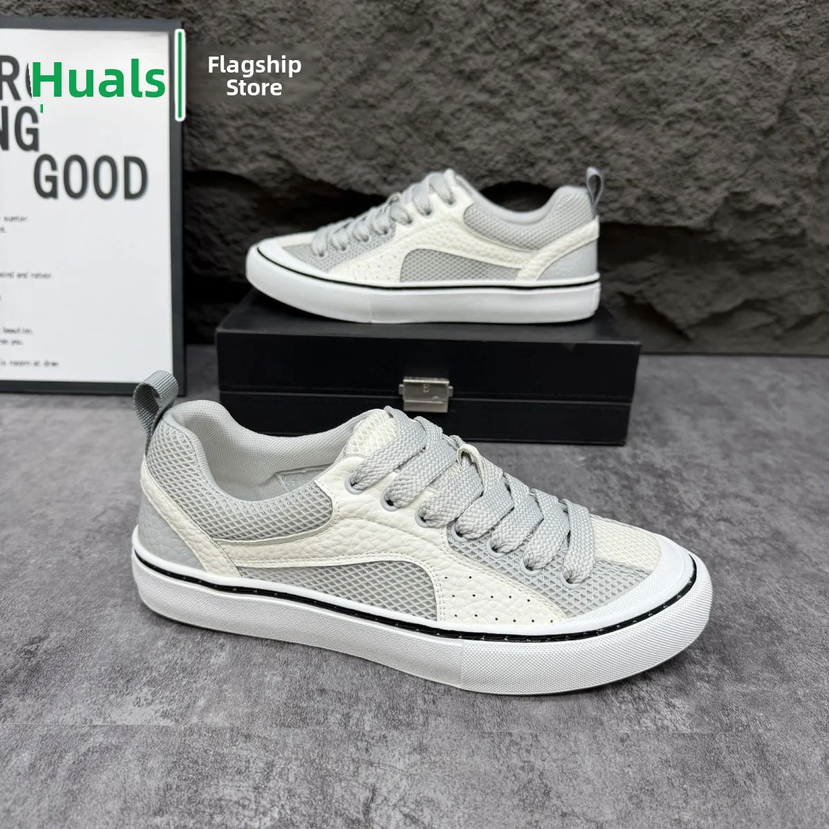Men's Summer Breathable Mesh Sports Shoes Casual Lightweight Soft Bottom Sneakers Versatile Flat Footwear for Young Adults
Men's Summer Breathable Mesh Sports Shoes Casual Lightweight Soft Bottom Sneakers Versatile Flat Footwear for Young Adults