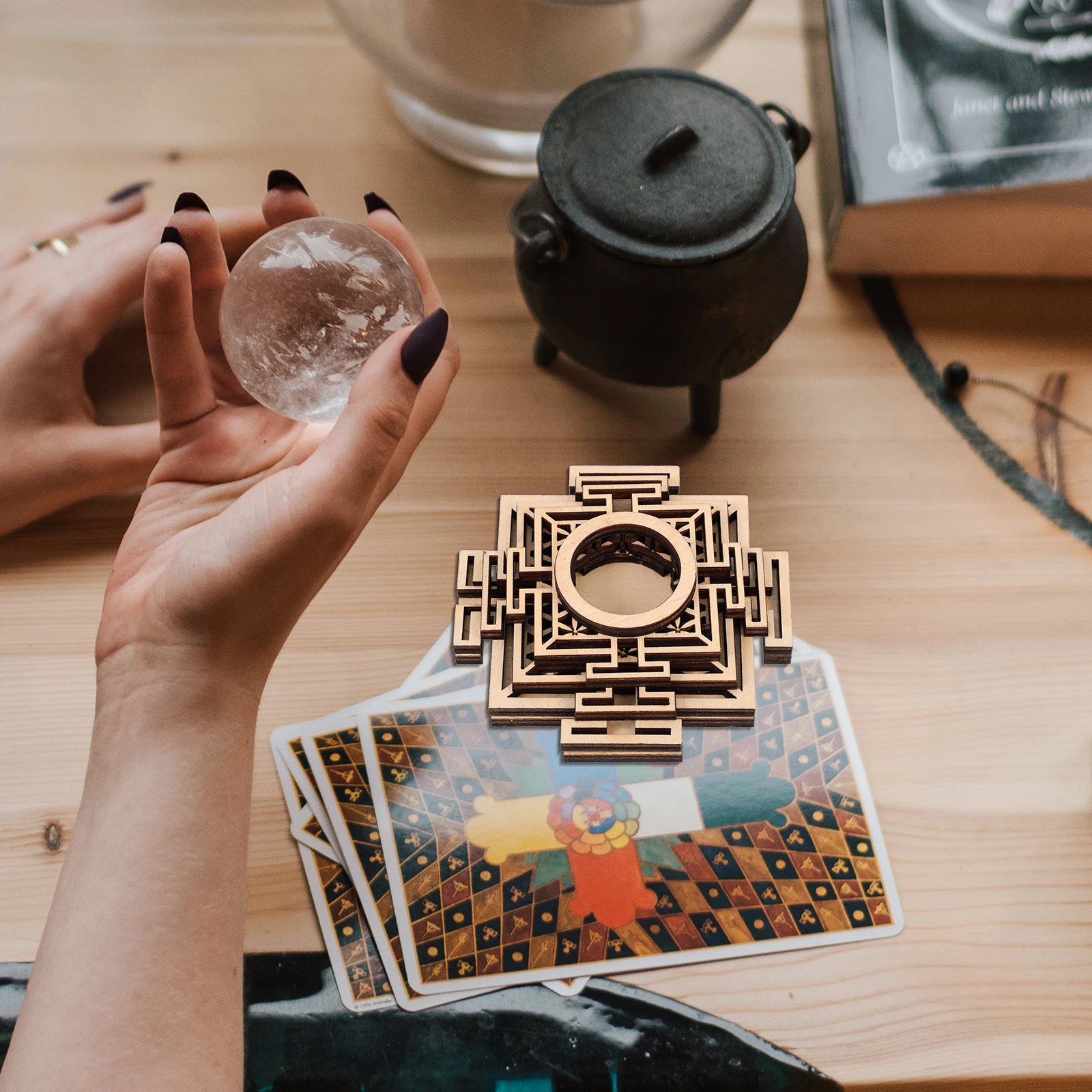 Crystal Ball Wooden Display Stand Elegant Retro Sphere Holder Desktop Ornament Delicate Crystal Ball Support Home Decor
Crystal Ball Wooden Display Stand Elegant Retro Sphere Holder Desktop Ornament Delicate Crystal Ball Support Home Decor