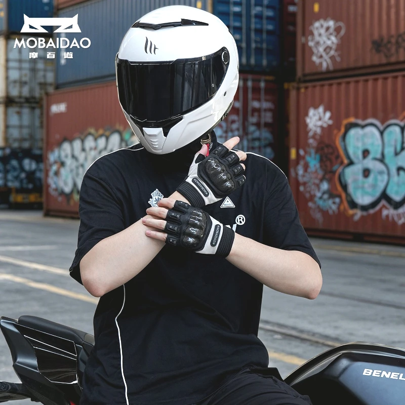 MOBAIDAO Lightweight Summer Motorcycle Half Finger Gloves Men Women Leather Breathable Carbon Fiber Shell Casual Riding Gloves
MOBAIDAO Lightweight Summer Motorcycle Half Finger Gloves Men Women Leather Breathable Carbon Fiber Shell Casual Riding Gloves