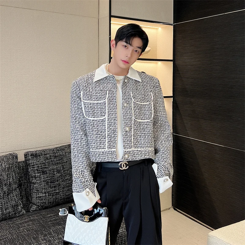 Новая роскошная клетчатая трикотажная мужская куртка с жемчужными пуговицами, свободная посадка, молодежная осенняя верхняя одежда, размер-стойка, поли...
Новая роскошная клетчатая трикотажная мужская куртка с жемчужными пуговицами, свободная посадка, молодежная осенняя верхняя одежда, размер-стойка, поли...