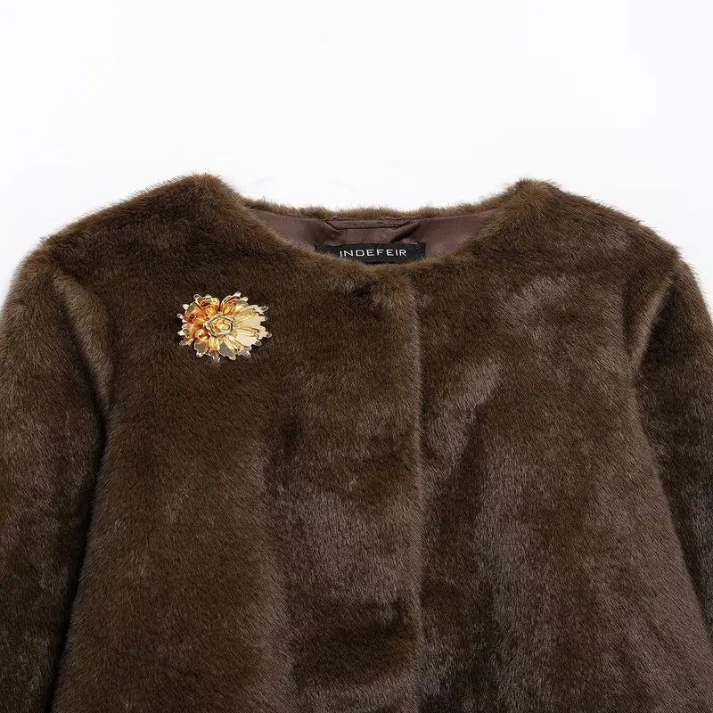 Women's Long Sve Jaet Coat Fake Fur Effect New Autumn Winter Outerwear Faion Versatile Loose Fit Regular Length
Women's Long Sve Jaet Coat Fake Fur Effect New Autumn Winter Outerwear Faion Versatile Loose Fit Regular Length