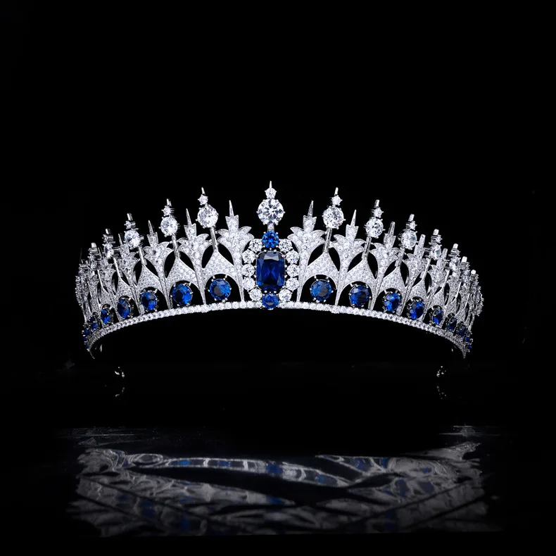 New Retro Dazzling Blue Stereo Crown Women's Tiara Dress Decorated with Light Luxury Jewelry Wedding Holiday Gift H-61 
New Retro Dazzling Blue Stereo Crown Women's Tiara Dress Decorated with Light Luxury Jewelry Wedding Holiday Gift H-61