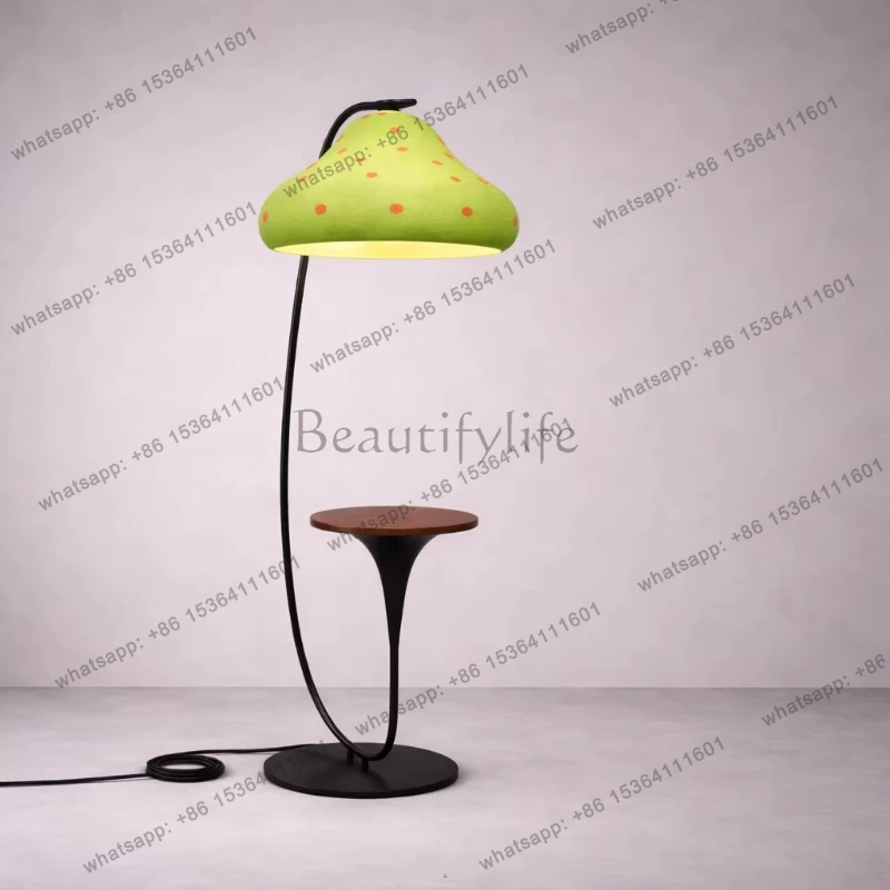Creative floor-to-ceiling luminous objects, living room decoration, vintage with shelves
Creative floor-to-ceiling luminous objects, living room decoration, vintage with shelves