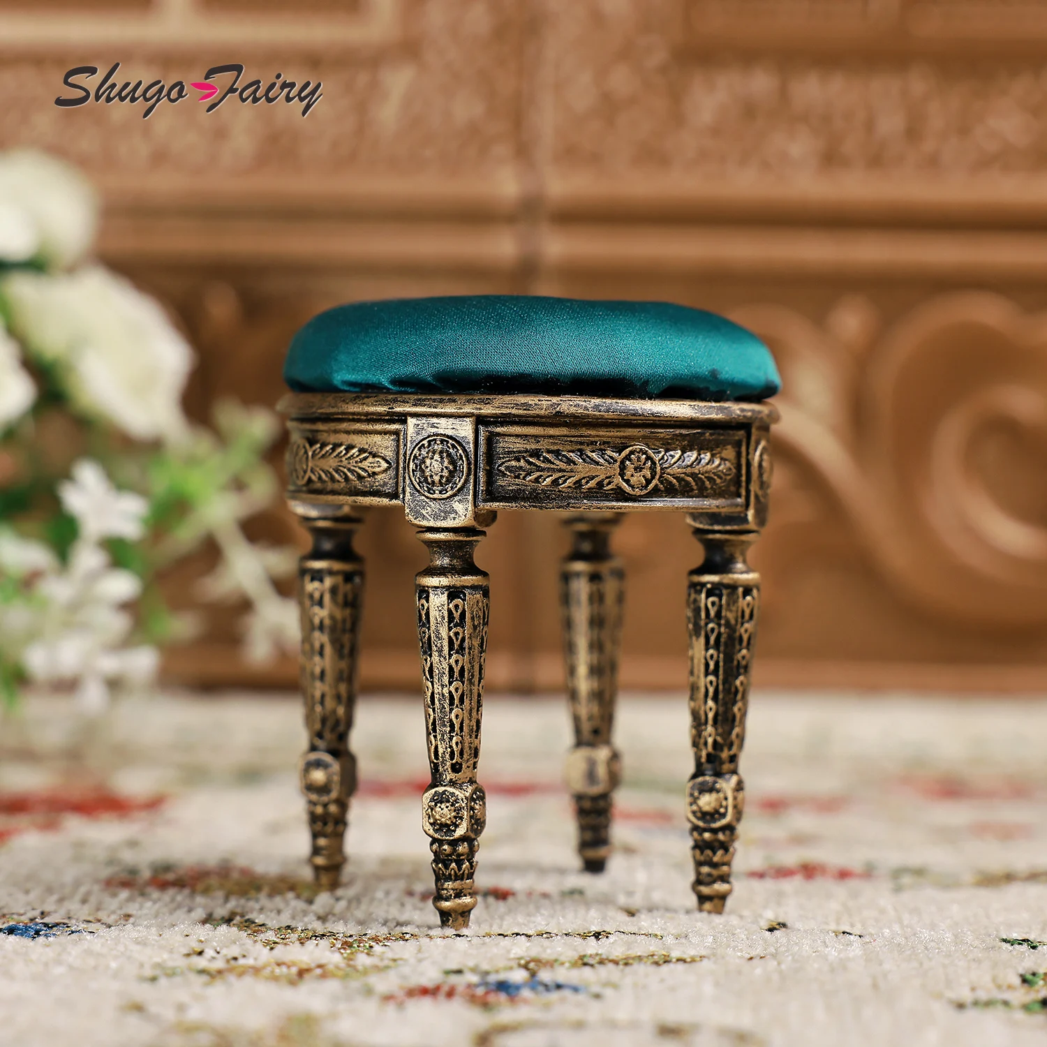 BJD Sofa 1/6 Squat Stool Retro Toys Tiny Resin Furniture Sofas of Fabric Material Bjd Doll Accessories
BJD Sofa 1/6 Squat Stool Retro Toys Tiny Resin Furniture Sofas of Fabric Material Bjd Doll Accessories
