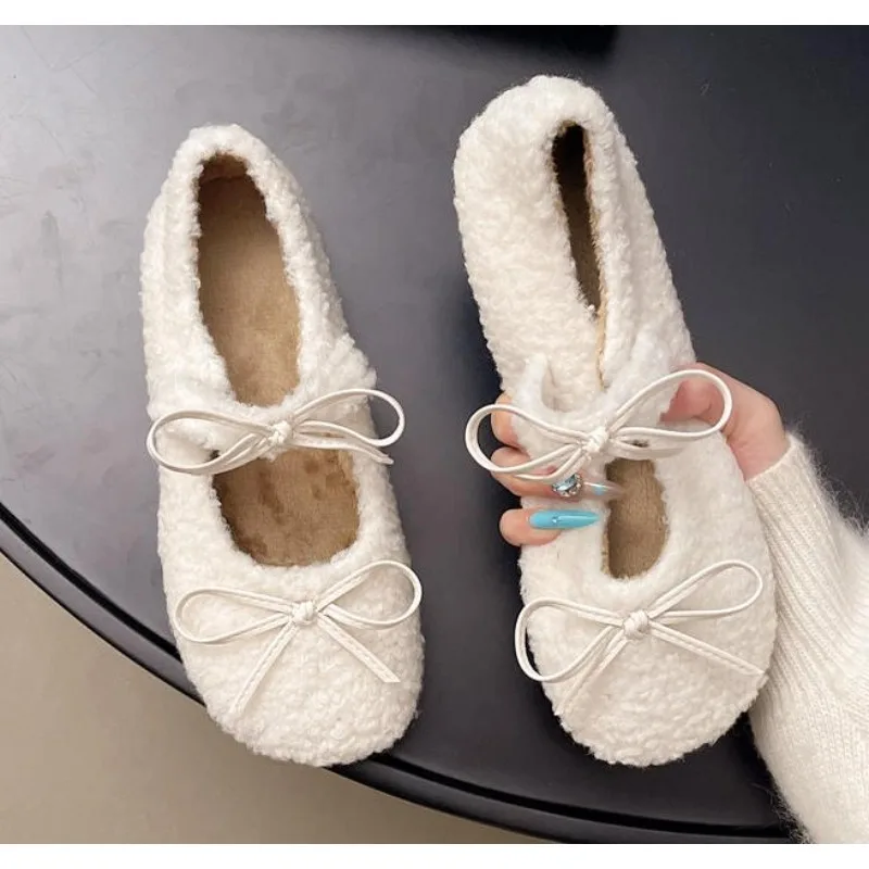 Lambhair Women Ballet Laofer Flat Shoes Fashion Shallow Slip on Ladies Fur Mary Jane Shoes Soft Outdoor Granny Shoes
Lambhair Women Ballet Laofer Flat Shoes Fashion Shallow Slip on Ladies Fur Mary Jane Shoes Soft Outdoor Granny Shoes