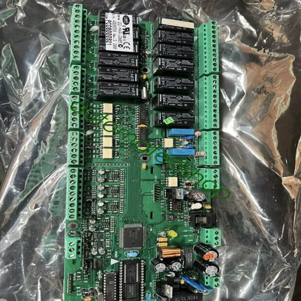 Контроллер кондиционера Pcob000b21 через новый оригинальный точечный Plc
Контроллер кондиционера Pcob000b21 через новый оригинальный точечный Plc