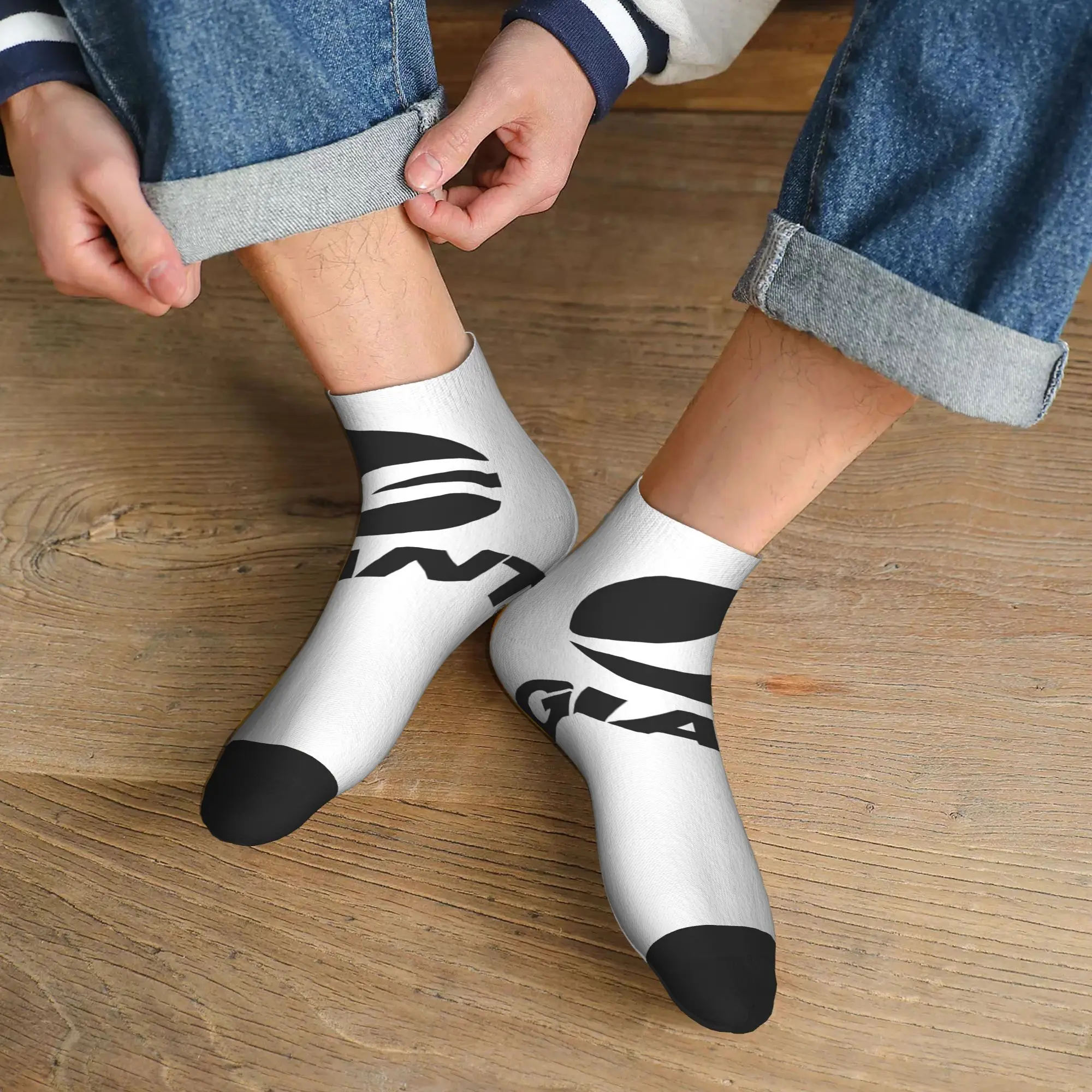 All Seasons Giant Bike Socks Harajuku High Quality Crew Socks Hip Hop Stockings for Men Women Christmas Gifts
All Seasons Giant Bike Socks Harajuku High Quality Crew Socks Hip Hop Stockings for Men Women Christmas Gifts