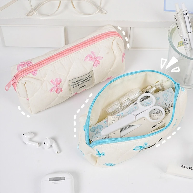 INS Sweet Cream Color Пенал для детей Девушка Kawaii Bow Design Повседневная сумка для канцелярских принадлежностей Мягкая тканевая сумка для ручек Назад в школу
INS Sweet Cream Color Пенал для детей Девушка Kawaii Bow Design Повседневная сумка для канцелярских принадлежностей Мягкая тканевая сумка для ручек Назад в школу