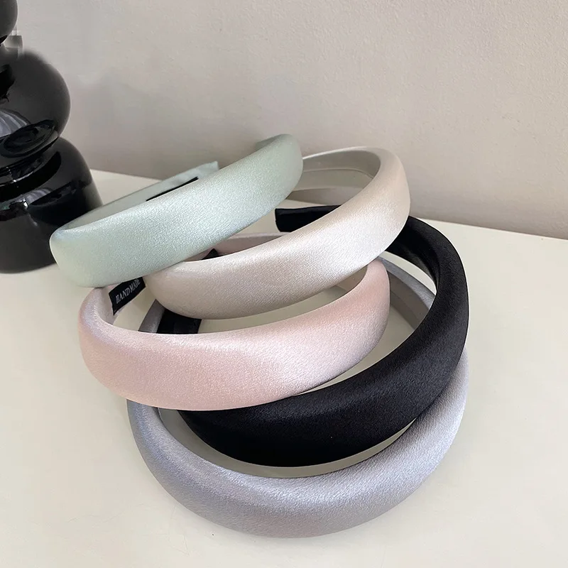 Luxury Satin French Hair Band - Elegant Bath/Outdoor Accessory Non-Slip Design Timeless Chic Hair Jewelry for Effortless Glam
Luxury Satin French Hair Band - Elegant Bath/Outdoor Accessory Non-Slip Design Timeless Chic Hair Jewelry for Effortless Glam