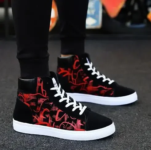 High Top Canvas Shoes for Men Fashion Platform Sneakers Spring Winter Male Casual Vulcanized Shoes Student Tenis Masculino
High Top Canvas Shoes for Men Fashion Platform Sneakers Spring Winter Male Casual Vulcanized Shoes Student Tenis Masculino