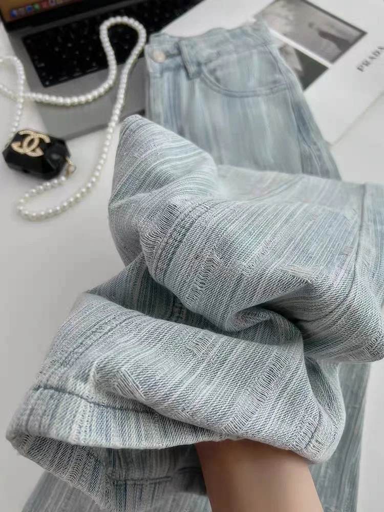 Flared Embroidered Denim Jeans Women's Loose Wide Leg Pants High Waist Straight Cut Casual Summer Fashion plus Size
Flared Embroidered Denim Jeans Women's Loose Wide Leg Pants High Waist Straight Cut Casual Summer Fashion plus Size