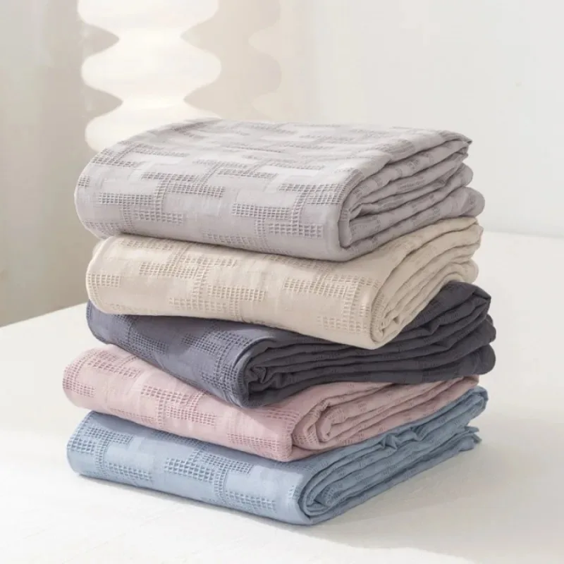 New Plain H Grid Multi-function Blanket Soft and Comfortable Summer Cover Blanket Cool Light Air Conditioning Blanket
New Plain H Grid Multi-function Blanket Soft and Comfortable Summer Cover Blanket Cool Light Air Conditioning Blanket