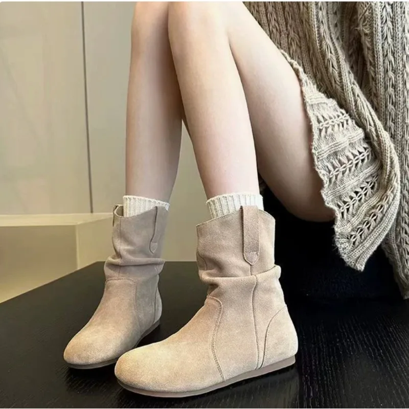 Новые роскошные женские кожаные ботинки в стиле ретро, утепленные плюшем, зимние, с увеличением роста на 5 см
Новые роскошные женские кожаные ботинки в стиле ретро, утепленные плюшем, зимние, с увеличением роста на 5 см