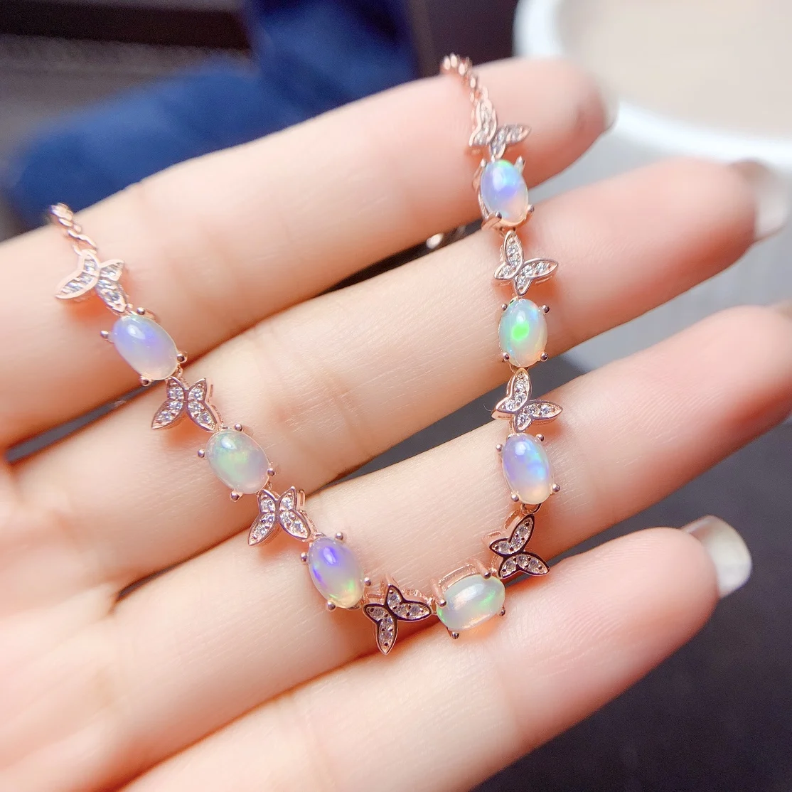 100% Natural Ethiopian Opal Bracelet 4*6mm Rose Gold Bracelet Ladies Premium Engagement Wedding Luxury Jewelry Gifts
100% Natural Ethiopian Opal Bracelet 4*6mm Rose Gold Bracelet Ladies Premium Engagement Wedding Luxury Jewelry Gifts