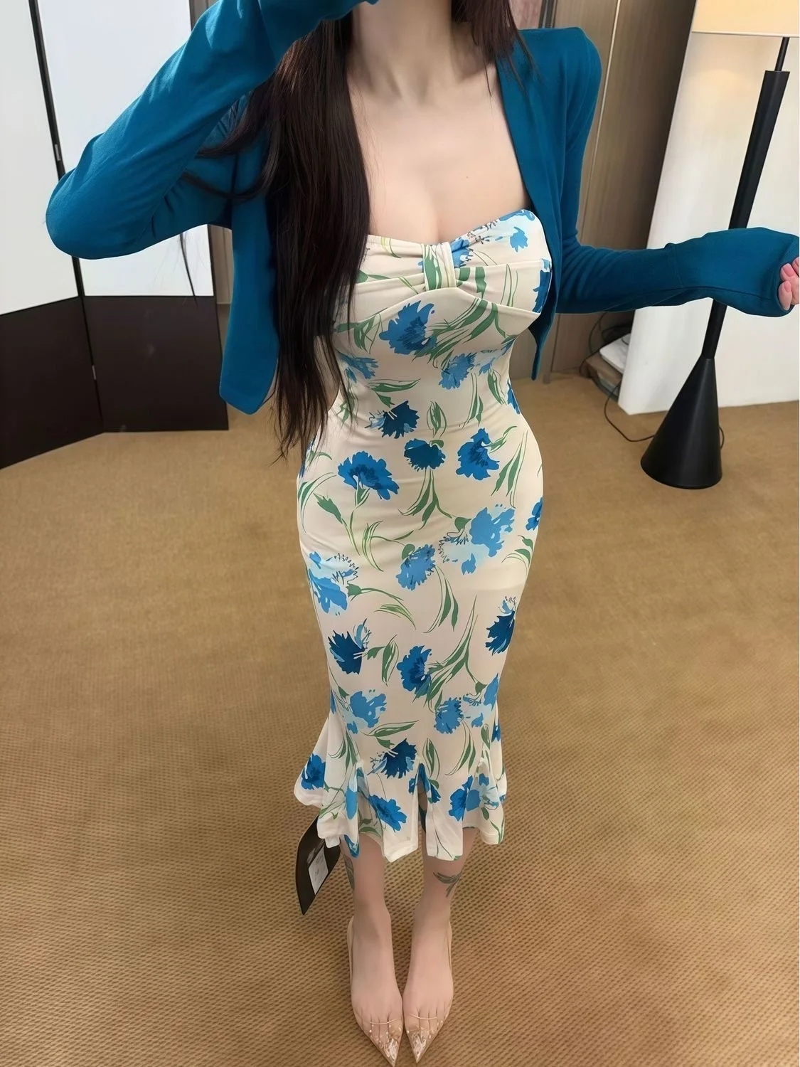 Elegant Vacation Style Strapless Fish Tail Dress Women's Fashion Set Mid-Waist Floral Print Warmth-Keeping Summer Spring Autu...
Elegant Vacation Style Strapless Fish Tail Dress Women's Fashion Set Mid-Waist Floral Print Warmth-Keeping Summer Spring Autu...