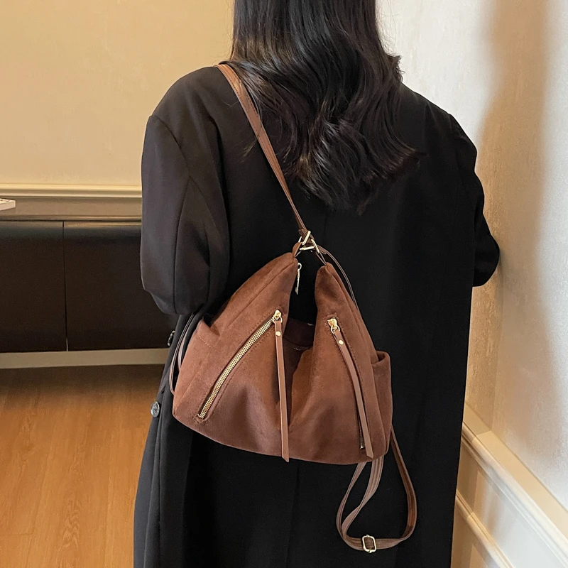 Elegant Women Leather Luxury Fashion Designer Shoulder Crossbody Tote Bag Handbag For Everyday City Dressing
Elegant Women Leather Luxury Fashion Designer Shoulder Crossbody Tote Bag Handbag For Everyday City Dressing