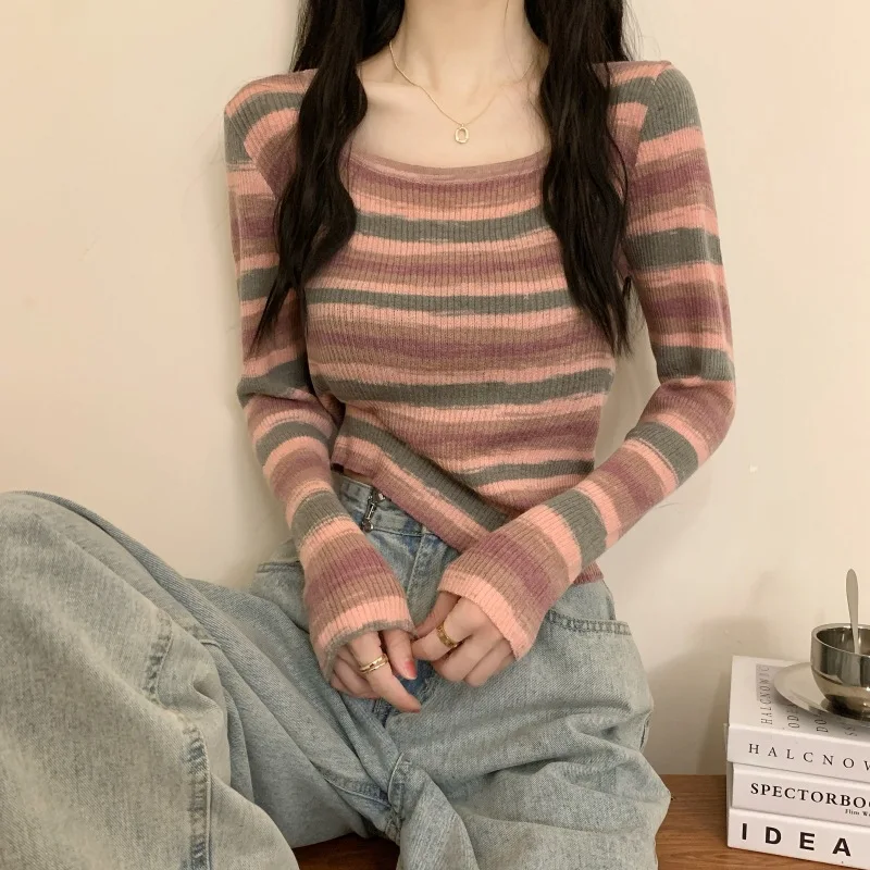 Модный вязаный свитер в полоску с квадратным воротником, женский тренд Y2k, укороченные пуловеры для пикантных девушек, эластичные утягивающие рубашки для женщин
Модный вязаный свитер в полоску с квадратным воротником, женский тренд Y2k, укороченные пуловеры для пикантных девушек, эластичные утягивающие рубашки для женщин