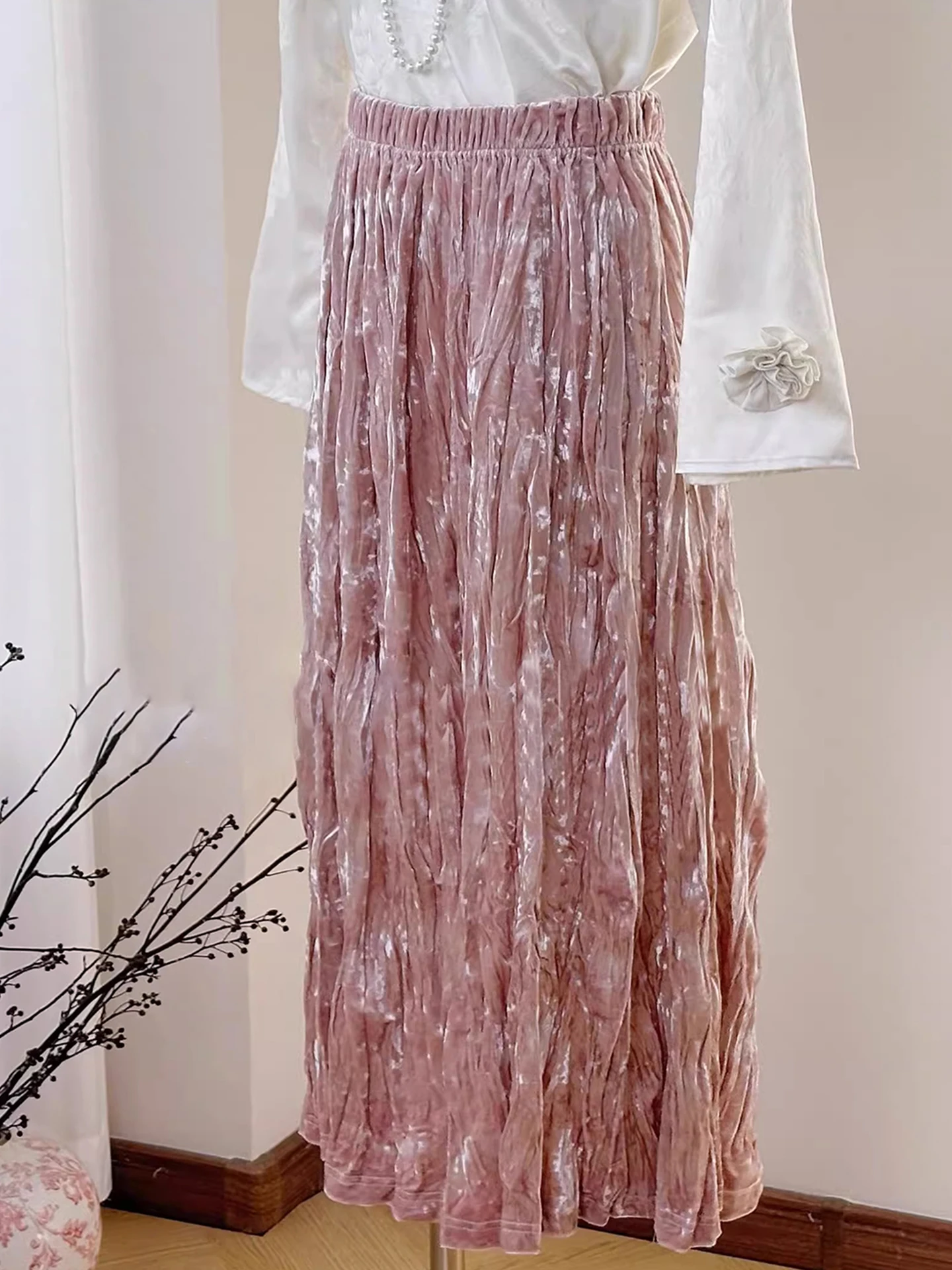 Velvet A-Line Skirt Women's High Waist Texture Sensation Autumn Winter Pink Color Gradient Pleated Skirts Versatile Smal...
Velvet A-Line Skirt Women's High Waist Texture Sensation Autumn Winter Pink Color Gradient Pleated Skirts Versatile Smal...