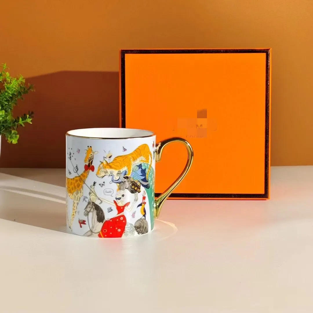 New Bone China Coffee Cup Mug Circus Mugs High-end Household Water Cups Breakfast Cups Light Luxury Gift Cups For Best Friends
New Bone China Coffee Cup Mug Circus Mugs High-end Household Water Cups Breakfast Cups Light Luxury Gift Cups For Best Friends