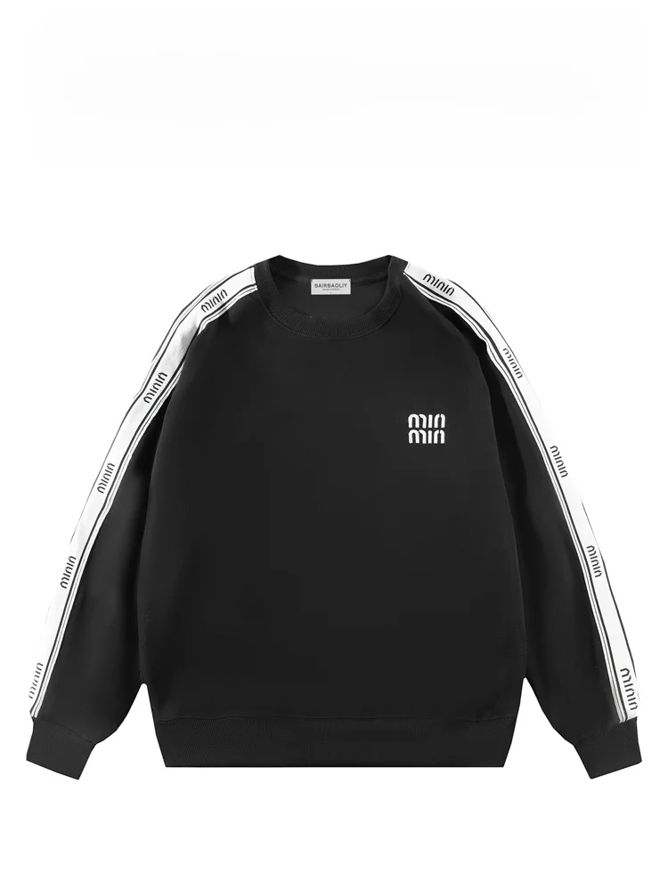 BAIRBAOLIY Luxury Embroidered Letter round Neck Sweatshirt Men's Fashionable Long Sleeve Loose Fit Standard Style Cotton Poly...
BAIRBAOLIY Luxury Embroidered Letter round Neck Sweatshirt Men's Fashionable Long Sleeve Loose Fit Standard Style Cotton Poly...