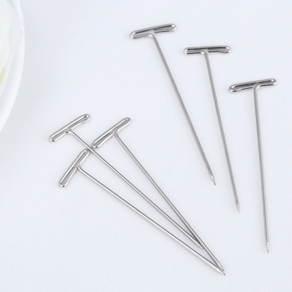 70Pcs T-Pins 53Mm Length 1.12mm Shaft Diameter Easy Insert Remove for Styling Craft and Sewing Use T Pins
70Pcs T-Pins 53Mm Length 1.12mm Shaft Diameter Easy Insert Remove for Styling Craft and Sewing Use T Pins