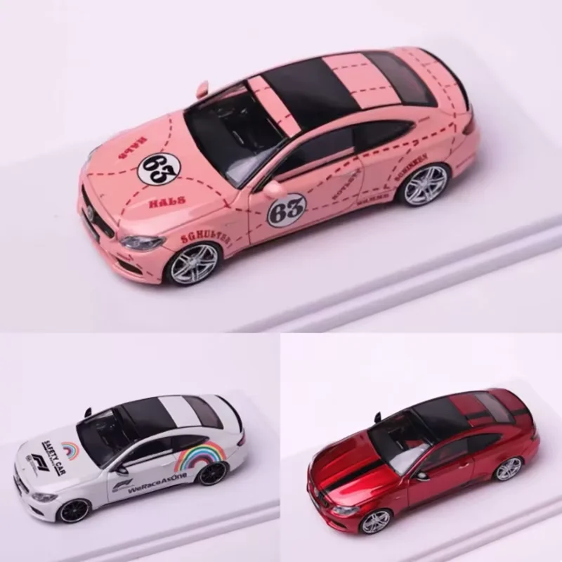 HM 1:64 C63s W205 Hardtop Edition Alloy Car Model Adult gift Static finished decoration Desktop creative Souvenir Toy
HM 1:64 C63s W205 Hardtop Edition Alloy Car Model Adult gift Static finished decoration Desktop creative Souvenir Toy