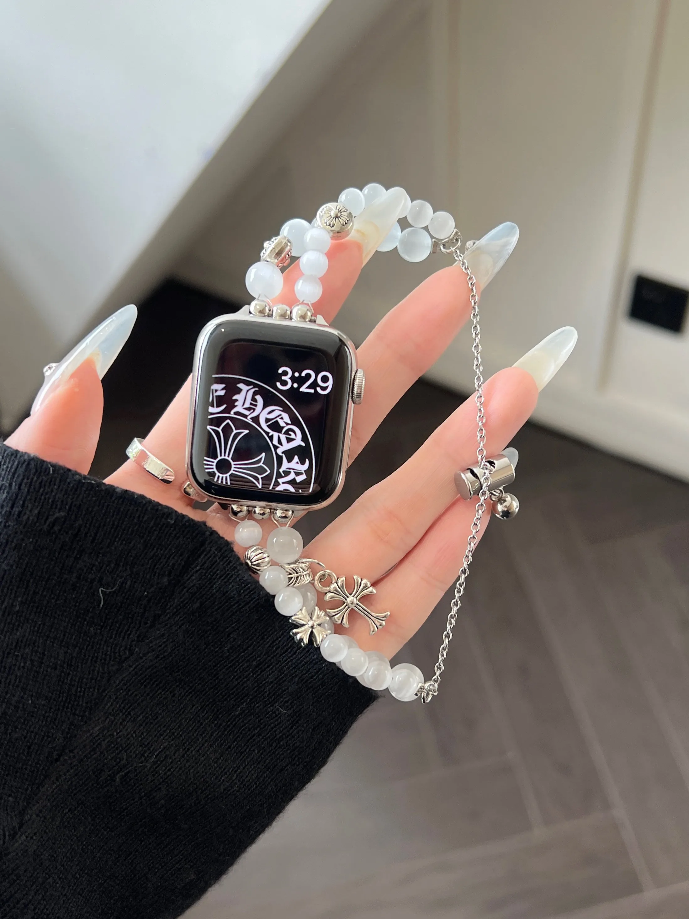 Модный ремешок-цепочка Cross Cat Eye, совместимый с ремешками для iWatch 38 мм, 40 мм, 41 мм, 42 мм, 44 мм, 45 мм, 49 мм
Модный ремешок-цепочка Cross Cat Eye, совместимый с ремешками для iWatch 38 мм, 40 мм, 41 мм, 42 мм, 44 мм, 45 мм, 49 мм