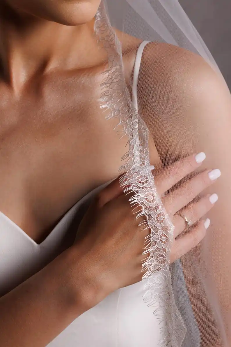 Chantilly Lace Cathedral Bridal Veil Light Ivory One Tier Catholic Wedding Veil Custom Length
Chantilly Lace Cathedral Bridal Veil Light Ivory One Tier Catholic Wedding Veil Custom Length