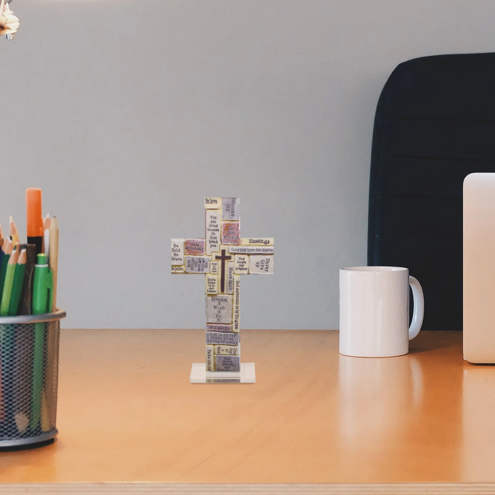 Inspirational Acrylic Cross Decor with Motivational Quotes for Home Office Church Crosses Tabletop Statue
Inspirational Acrylic Cross Decor with Motivational Quotes for Home Office Church Crosses Tabletop Statue