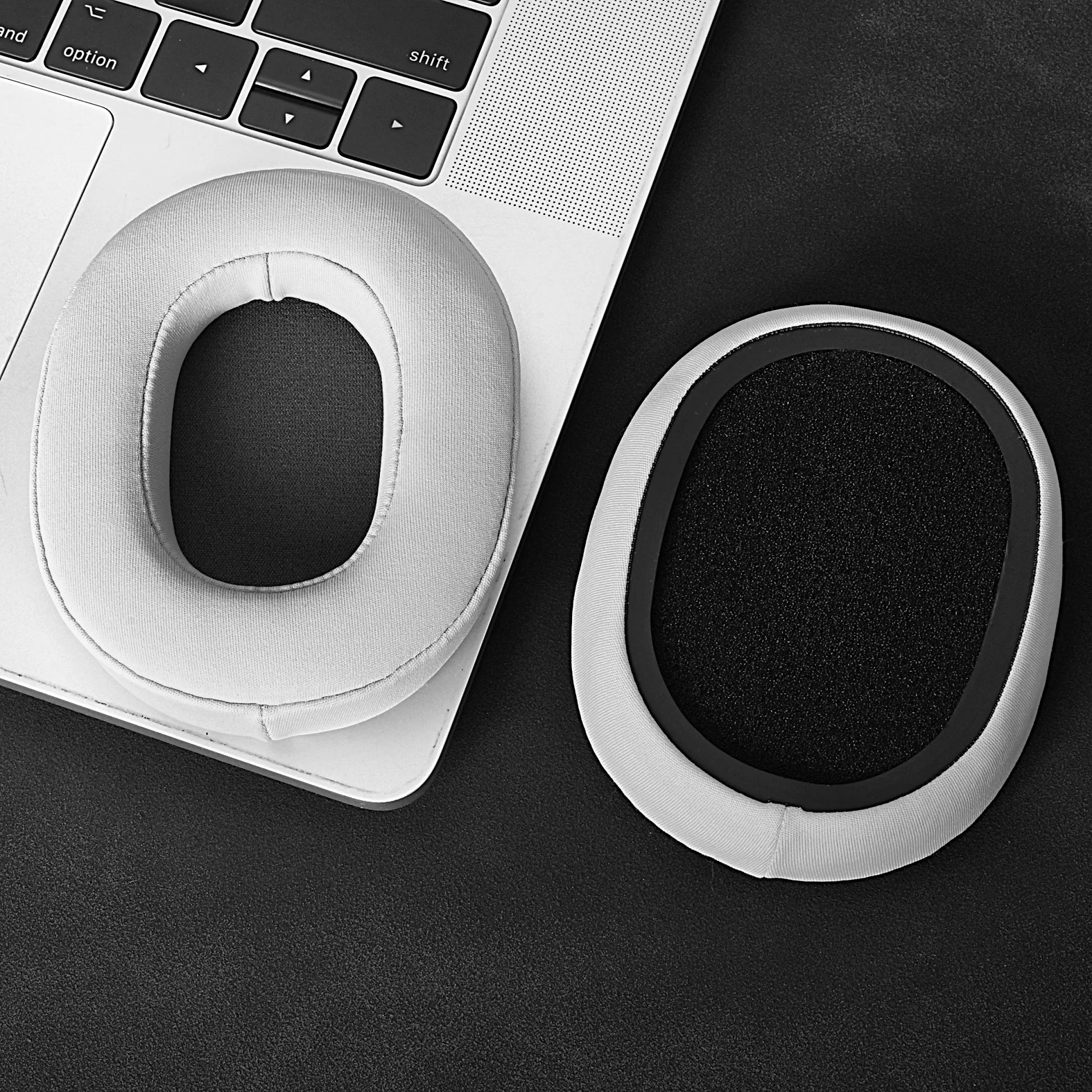 Replacement Yoga cloth Ear Pads For Skullcandy Hesh 3/ANC/Evo & Crusher Wireless/540 Headpad earmuffs repair parts
Replacement Yoga cloth Ear Pads For Skullcandy Hesh 3/ANC/Evo & Crusher Wireless/540 Headpad earmuffs repair parts
