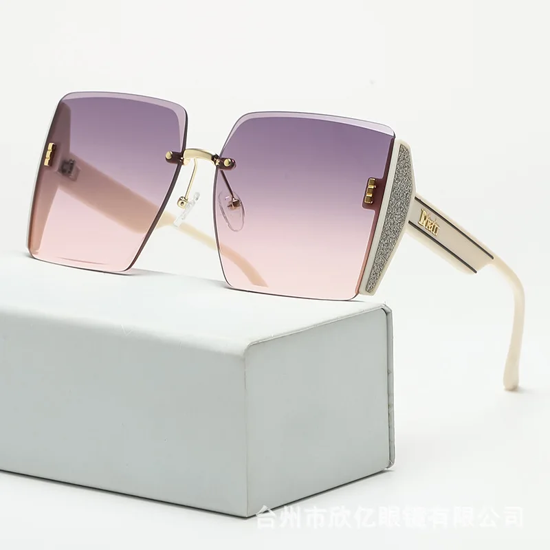 New Frameless Vintage Square Sunglasses Woman Shiny Gradient Mirror Sun Glasses UV400 Retro Fashion Rimless Oculos De Sol
New Frameless Vintage Square Sunglasses Woman Shiny Gradient Mirror Sun Glasses UV400 Retro Fashion Rimless Oculos De Sol
