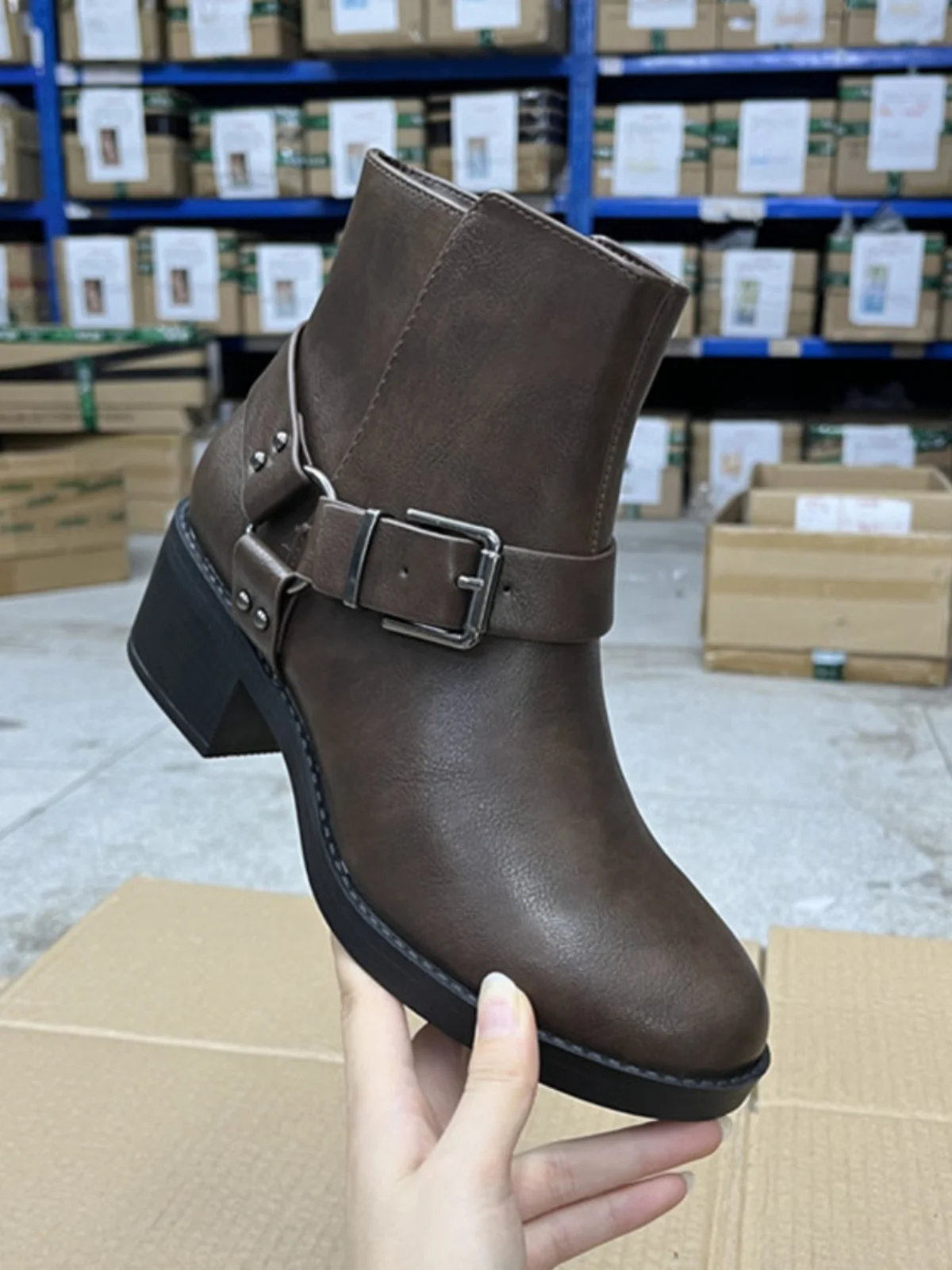 Slimming round Toe Chunky Heel Side Zip ort Ankle Boots Faionable Boots Pure Color Women's oe New Sle Spring A...
Slimming round Toe Chunky Heel Side Zip ort Ankle Boots Faionable Boots Pure Color Women's oe New Sle Spring A...