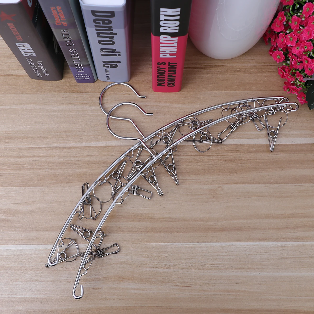 2 Pcs Stainless Steel Sock Rack Heavy Duty Multi Clip Clothes Hanger Laundry Drying Rack Rust Resistant Solid
2 Pcs Stainless Steel Sock Rack Heavy Duty Multi Clip Clothes Hanger Laundry Drying Rack Rust Resistant Solid