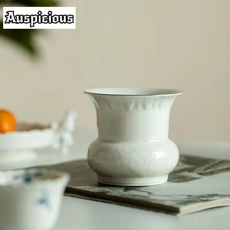 260ml Sheepskin Jade Painting White Gold Ceramic Small Jianshui Household Creative Relief Small Deer Tea Washing Tank Ceremony
260ml Sheepskin Jade Painting White Gold Ceramic Small Jianshui Household Creative Relief Small Deer Tea Washing Tank Ceremony