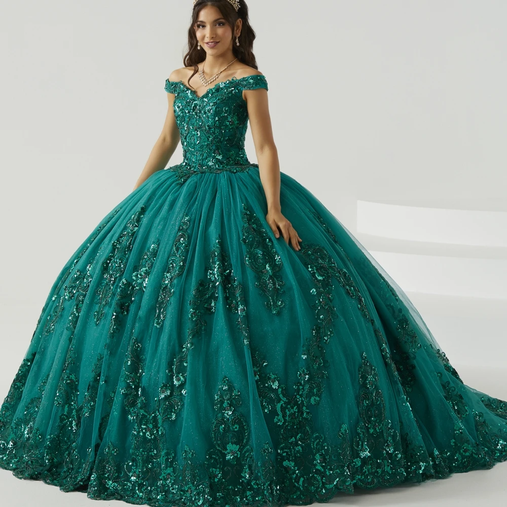 Lorencia Emerald Green Quinceañeras Dresses Ball Gown Lace Appliques Beading Sequins Mexican Vestidos De 15 Años Sweet 16 YQD199
Lorencia Emerald Green Quinceañeras Dresses Ball Gown Lace Appliques Beading Sequins Mexican Vestidos De 15 Años Sweet 16 YQD199