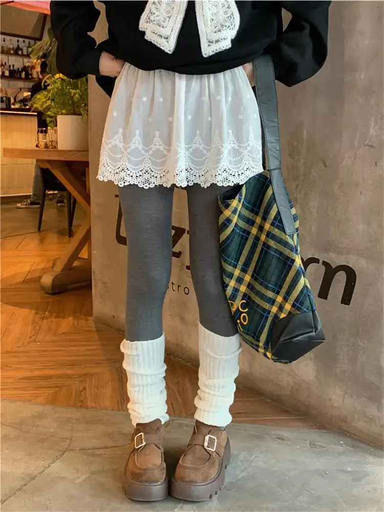 White Lace Skirt Women's Spring 2025 Elastic Waist Anti-Light Layering ort Skirt Korean Sle Commute Anti-Static
White Lace Skirt Women's Spring 2025 Elastic Waist Anti-Light Layering ort Skirt Korean Sle Commute Anti-Static